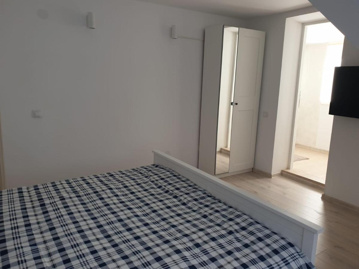 Hotel Casa Aris Lepsa Vrancea Esterno foto
