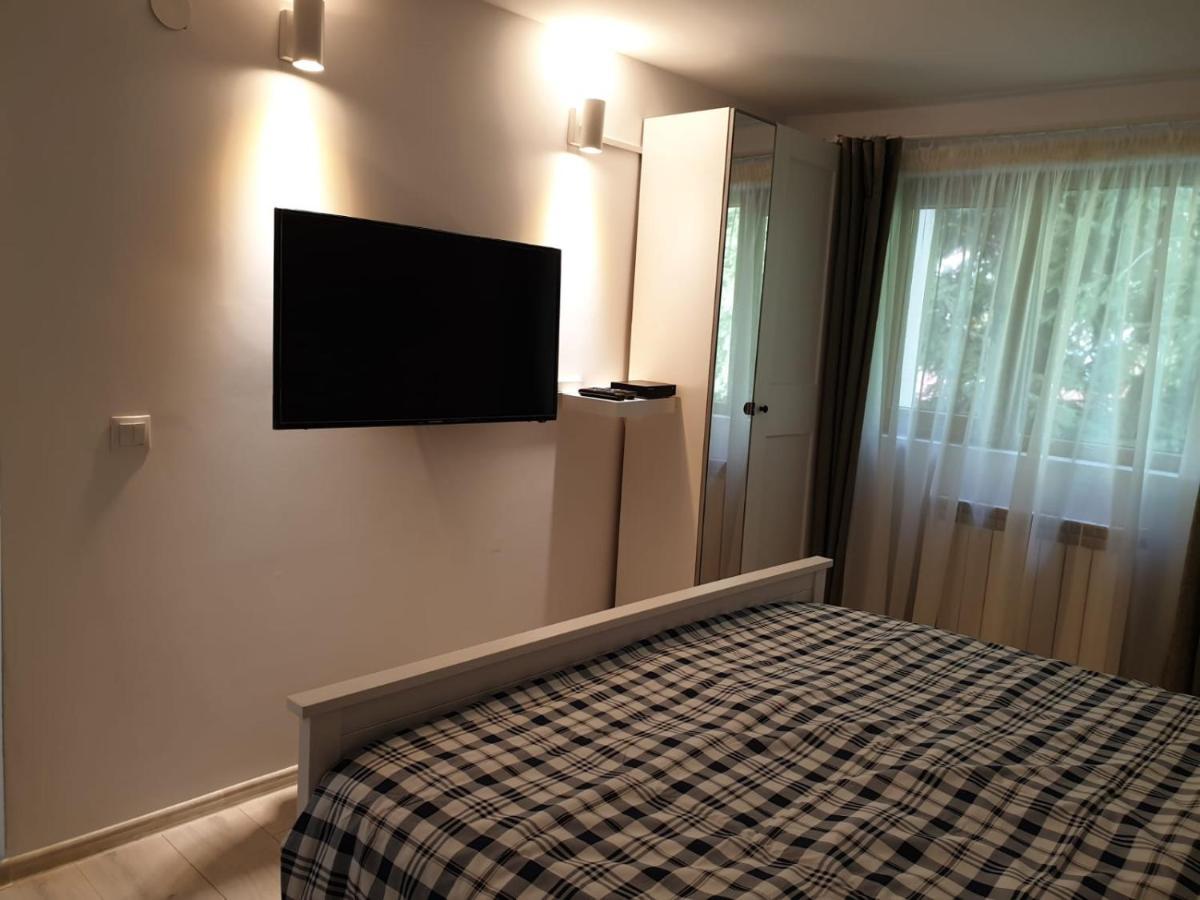Hotel Casa Aris Lepsa Vrancea Esterno foto